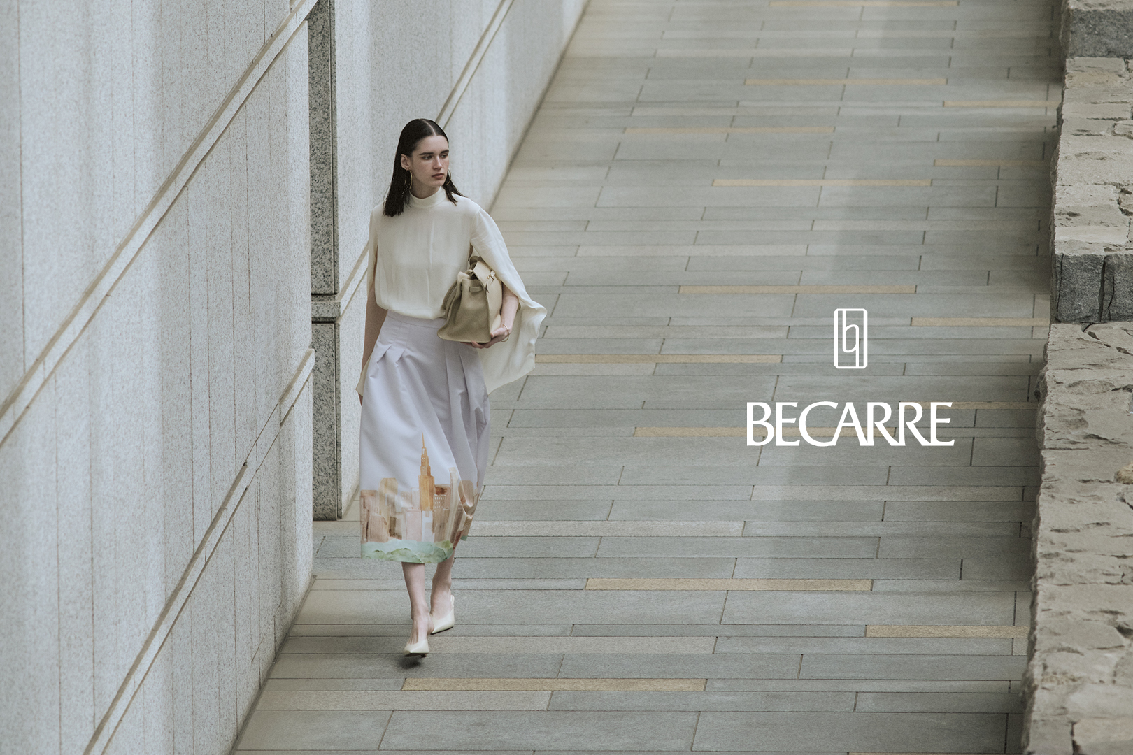 BECARRE_26SS_PC5.jpg のコピー