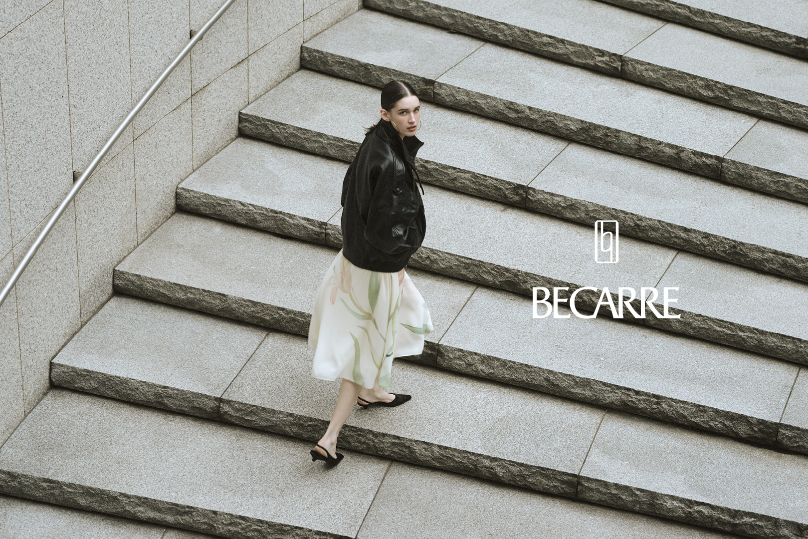 BECARRE_26SS_PC２.jpg のコピー